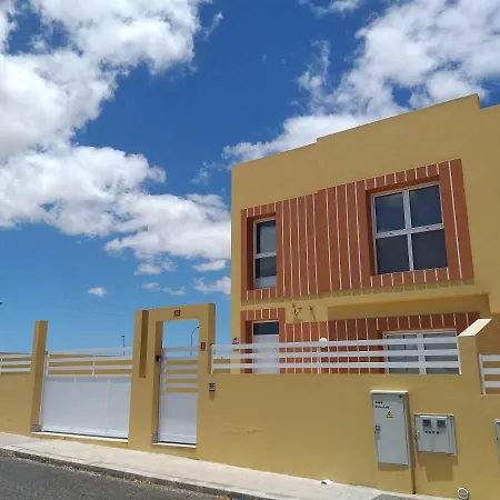 Mariposas Homes Pool * 罗萨里奥港