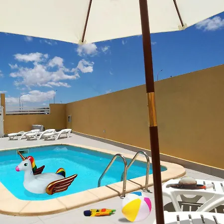 Mariposas Homes Pool 罗萨里奥港